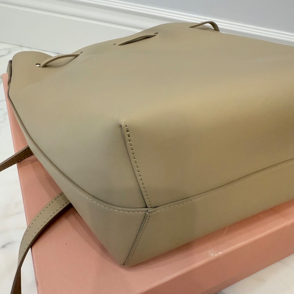Mansur Gavriel Large Bucket Bag in Sand - Picture 9 of 14